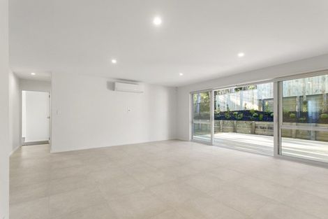Photo of property in 3 Maraeariki Avenue, Orewa, 0931