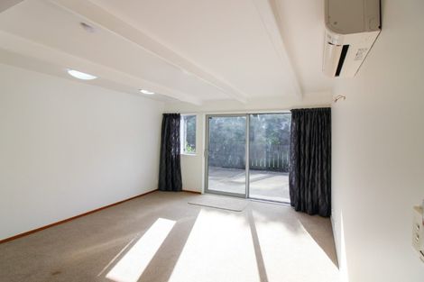Photo of property in 1/63 Cheviot Road, Lowry Bay, Lower Hutt, 5013