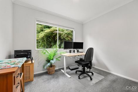 Photo of property in 32 Forest Road, Pinehaven, Upper Hutt, 5019