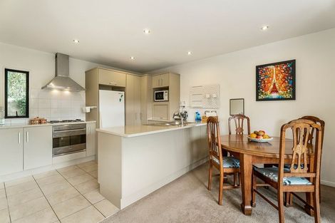 Photo of property in 7/7 The Avenue, Albany, Auckland, 0632