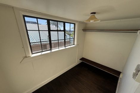 Photo of property in 4 Barton Terrace, Thorndon, Wellington, 6011