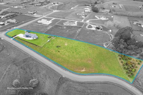 Photo of property in 40 View Road, Halcombe, 4779