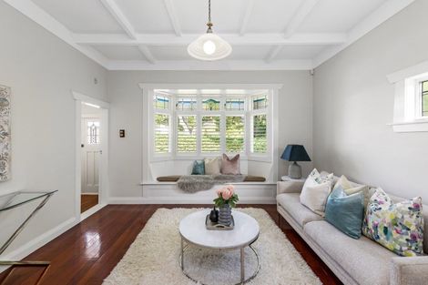 Photo of property in 25 Lambeth Road, Mount Eden, Auckland, 1041