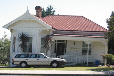 Photo of property in 1/161a Mokoia Road, Birkenhead, Auckland, 0626