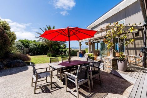 Photo of property in 14 Highgrove, Saint Clair, Dunedin, 9012