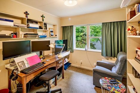 Photo of property in 42 Cleary Street, Waterloo, Lower Hutt, 5011