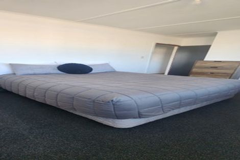 Photo of property in 607 Huia Street, Camberley, Hastings, 4120