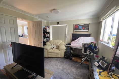 Photo of property in 187a Browns Bay Road, Browns Bay, Auckland, 0630