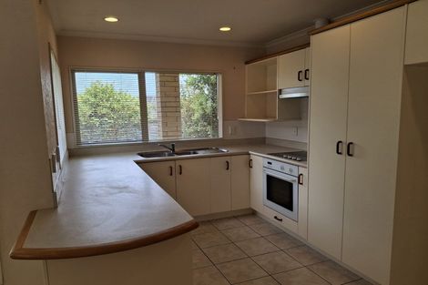 Photo of property in 23c Abercrombie Street, Howick, Auckland, 2014