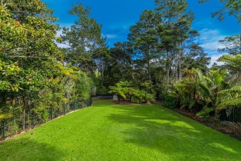 Photo of property in 21 Churchouse Road, Greenhithe, Auckland, 0632