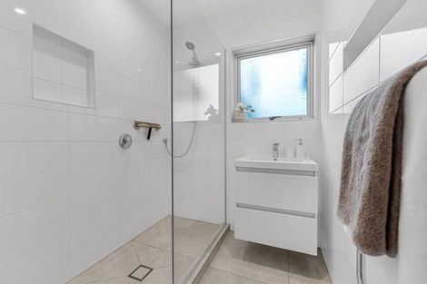 Photo of property in 1/24 Hastings Parade, Devonport, Auckland, 0624