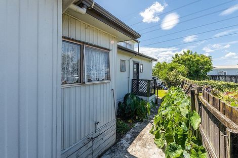 Photo of property in 32a Waipapa Crescent, Otara, Auckland, 2023