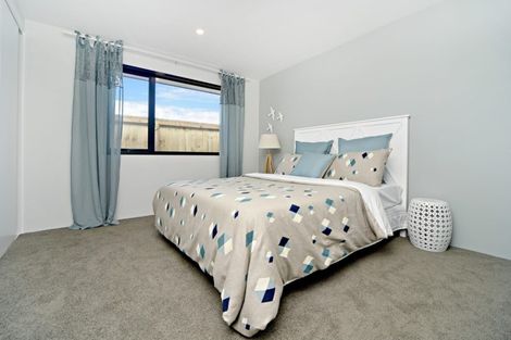 Photo of property in 19 Te Aparangi Crescent, Papakura, 2110
