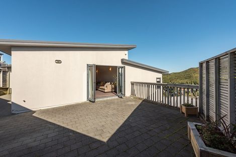 Photo of property in 2 Landsdowne Terrace, Karori, Wellington, 6012