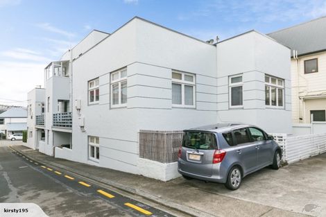 Photo of property in 5/1 Rixon Grove, Mount Victoria, Wellington, 6011