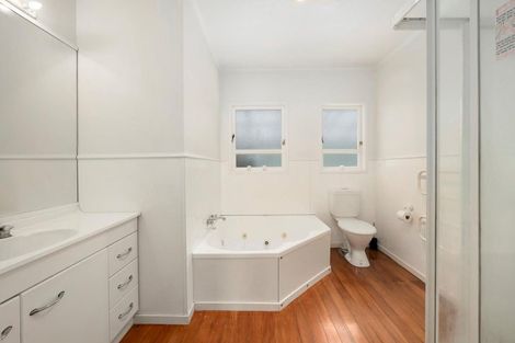 Photo of property in 3 Inverness Road, Western Heights, Rotorua, 3015