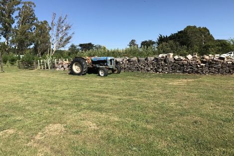 Photo of property in 49 Bright Street, Eketahuna, 4900