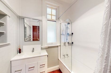 Photo of property in 35 Puriri Street, Miramar, Wellington, 6022