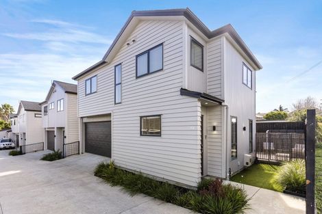 Photo of property in 29a Patons Road, Howick, Auckland, 2014