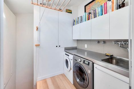 Photo of property in 26 Church Street, Devonport, Auckland, 0624