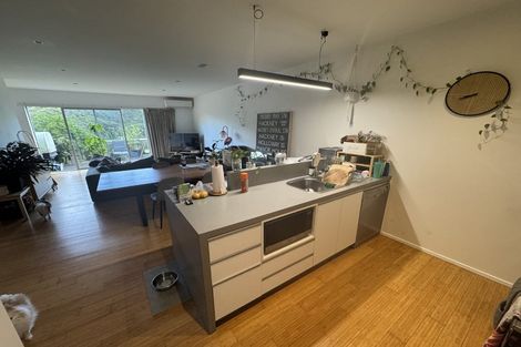 Photo of property in 38 Saddleback Grove, Karori, Wellington, 6012