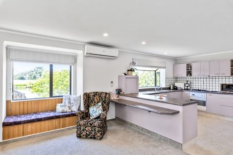 Photo of property in 60 The Drive, Paraparaumu Beach, Paraparaumu, 5032