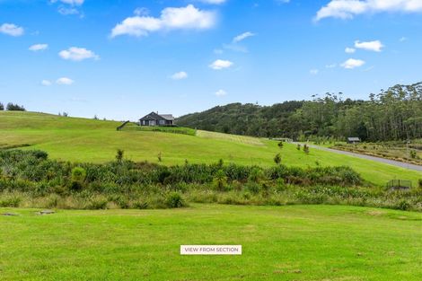 Photo of property in 19 Hurihuri Road, Okura Bush, Silverdale, 0794