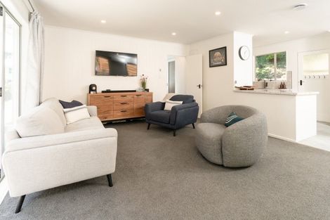 Photo of property in 19d Mahoe Street, Tawa, Wellington, 5028