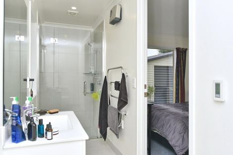 Photo of property in 200 Keyes Road, New Brighton, Christchurch, 8083