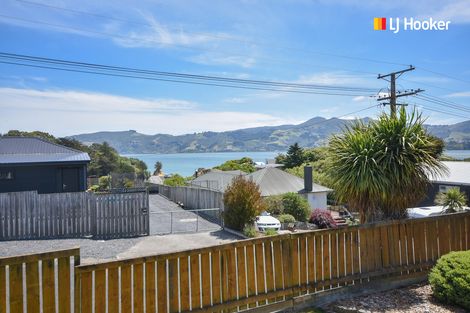 Photo of property in 37 Seaton Road, Portobello, Dunedin, 9014
