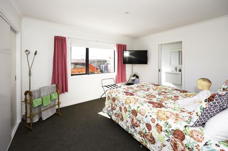 Photo of property in 43 Cobblestone Road, Kakanui, Oamaru, 9495