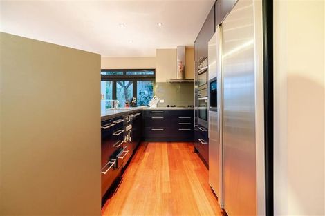 Photo of property in 11 Waimana Avenue, Northcote Point, Auckland, 0627