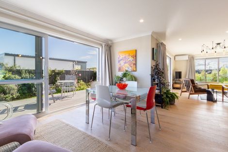 Photo of property in 7 Tapuhikura Street, Waikanae, 5036