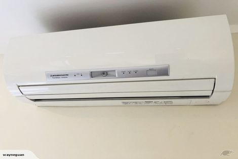 Photo of property in 16 Bob Charles Drive, Golflands, Auckland, 2013