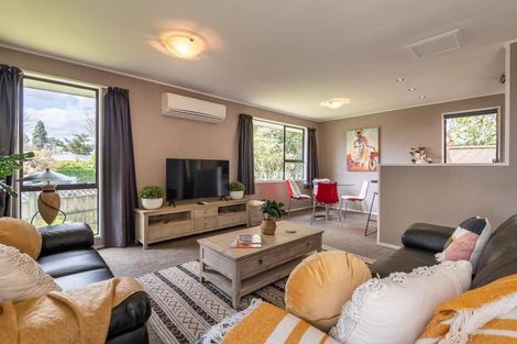 Photo of property in 18b Lynbert Road, Lynmore, Rotorua, 3010