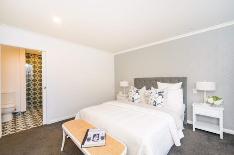 Photo of property in 2b Alton Place, Hokowhitu, Palmerston North, 4410