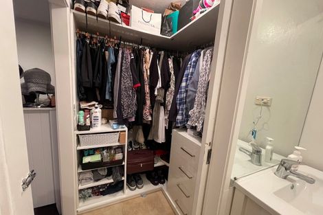 Photo of property in 219 Mahia Road, Wattle Downs, Auckland, 2103