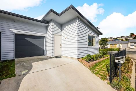 Photo of property in 16 Fay Close, Wiri, Auckland, 2104