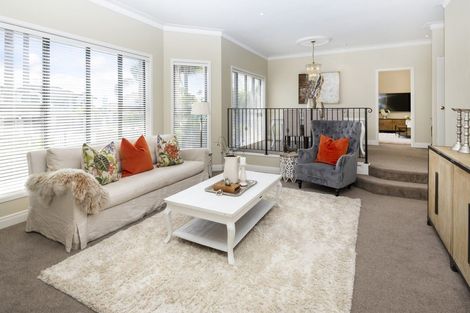 Photo of property in 1 St Elmo Rise, Shamrock Park, Auckland, 2016