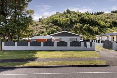 Photo of property in 216 Valley Road, Kawerau, 3127