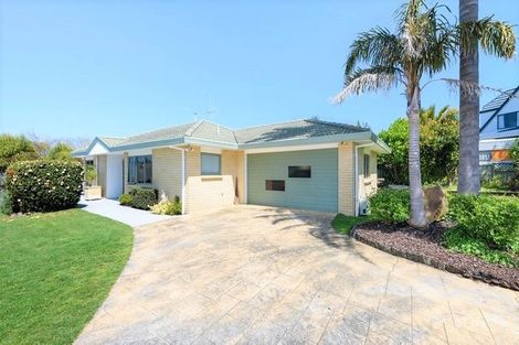 Photo of property in 40 Fairview Place, Te Puke, 3119