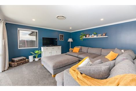 Photo of property in 10 Salisbury Avenue, Rangiora, 7400