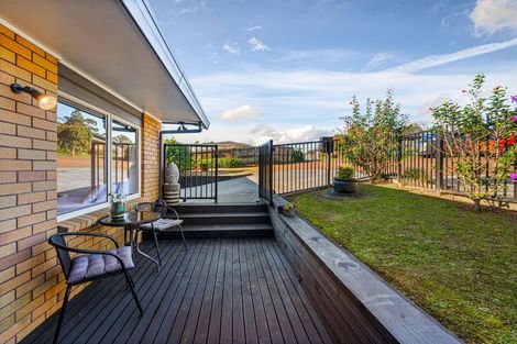 Photo of property in 129b Parrs Cross Road, Glen Eden, Auckland, 0612
