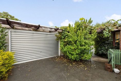 Photo of property in 56 Grosvenor Street, Cambridge, 3434