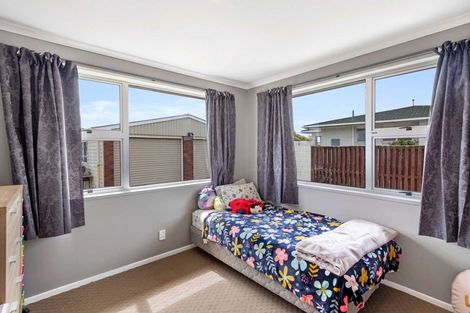 Photo of property in 26 John F Kennedy Drive, Milson, Palmerston North, 4414