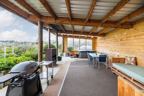 Photo of property in 165 Albert Road, Tokomaru, Palmerston North, 4474