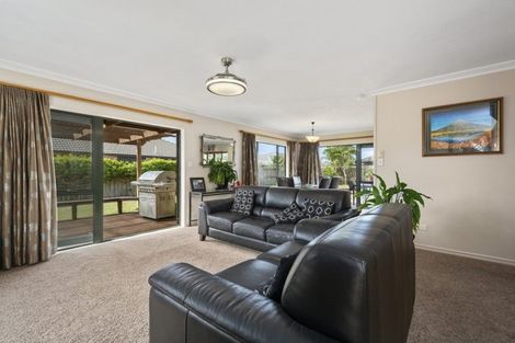 Photo of property in 57 Blake Boulevard, Papamoa Beach, Papamoa, 3118