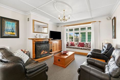 Photo of property in 27a Bayly Road, Moturoa, New Plymouth, 4310