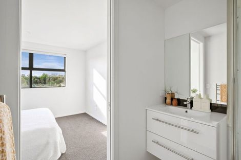 Photo of property in 1/102 Swayne Road, Cambridge, 3434