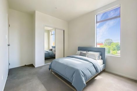 Photo of property in 588d Te Atatu Road, Te Atatu Peninsula, Auckland, 0610